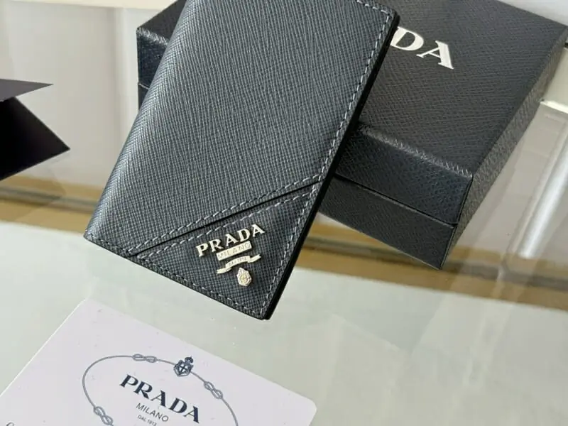 prada aaa qualite card case in navy s_124b7731